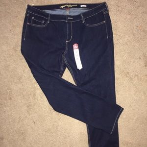 Arizona Skinny Jeans